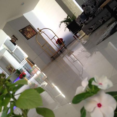 Riviera Apartmentsクウェート エクステリア 写真